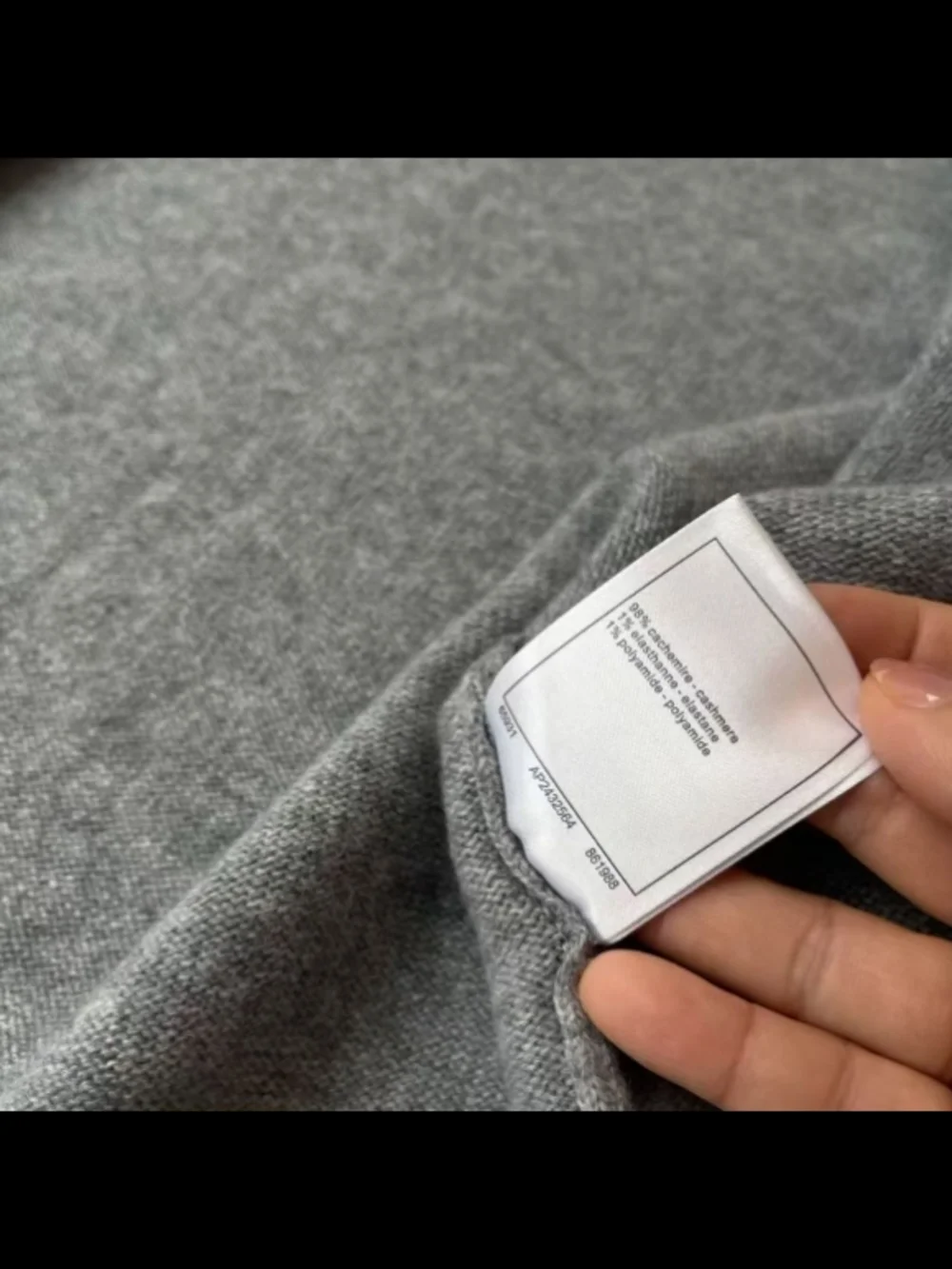 CHANEL Gray Ribbed Cashmere Cardigan